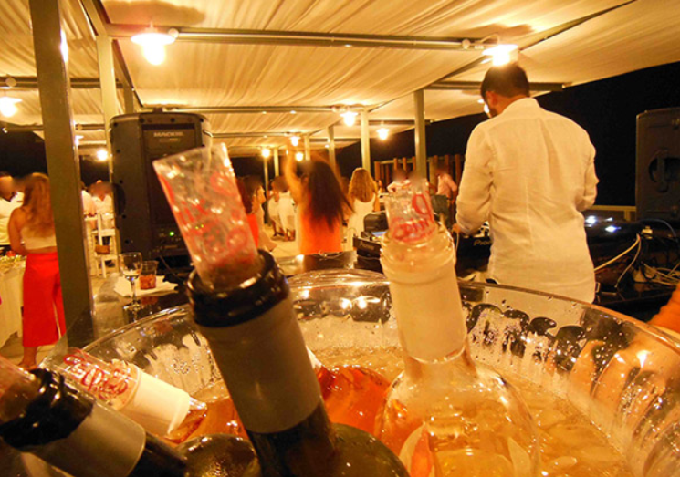 Customise your event for your special day.